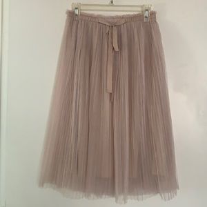 Buttons Small Tulle Skirt